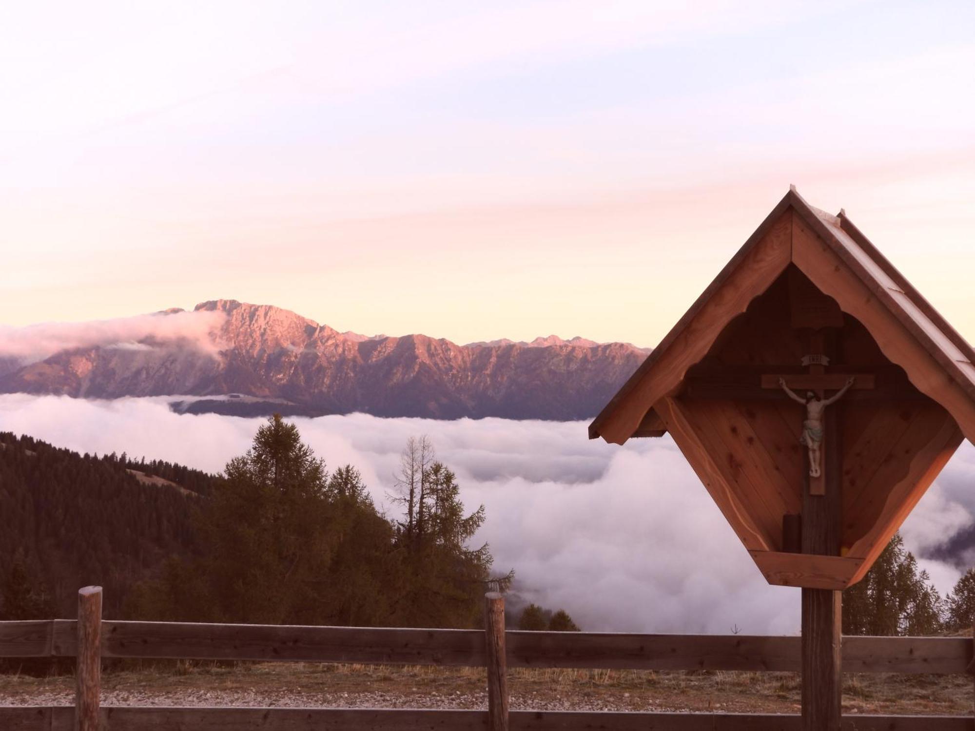 Baerenhuette Troepolach-Nassfeld Jenig Esterno foto